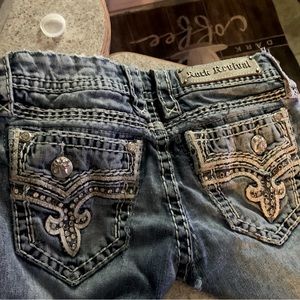 Size 25 Rock revival straight leg jeans